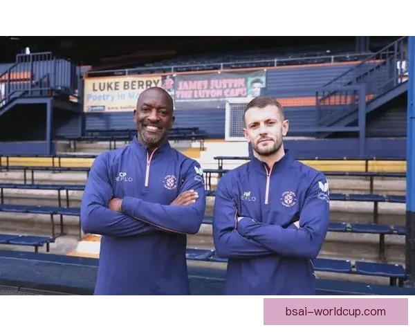 卢顿绝平遭遇风波 威尔希尔与球迷冲突